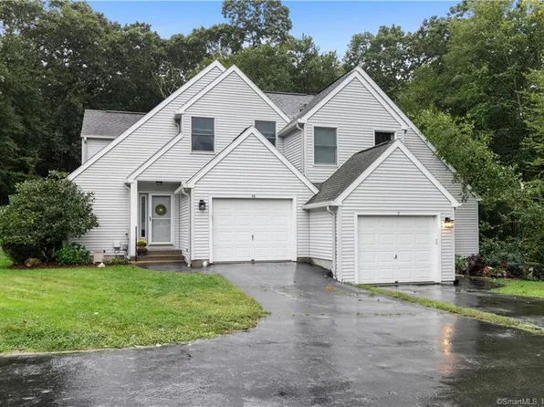 11 Windy Ridge Place #11, Waterford, CT 06385