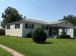 2105 Muldrow Dr, N Little Rock, AR 72117