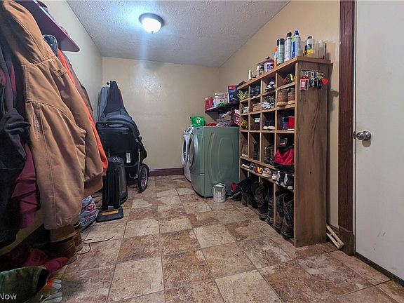 3rd image of 5171 Avon Rd NE