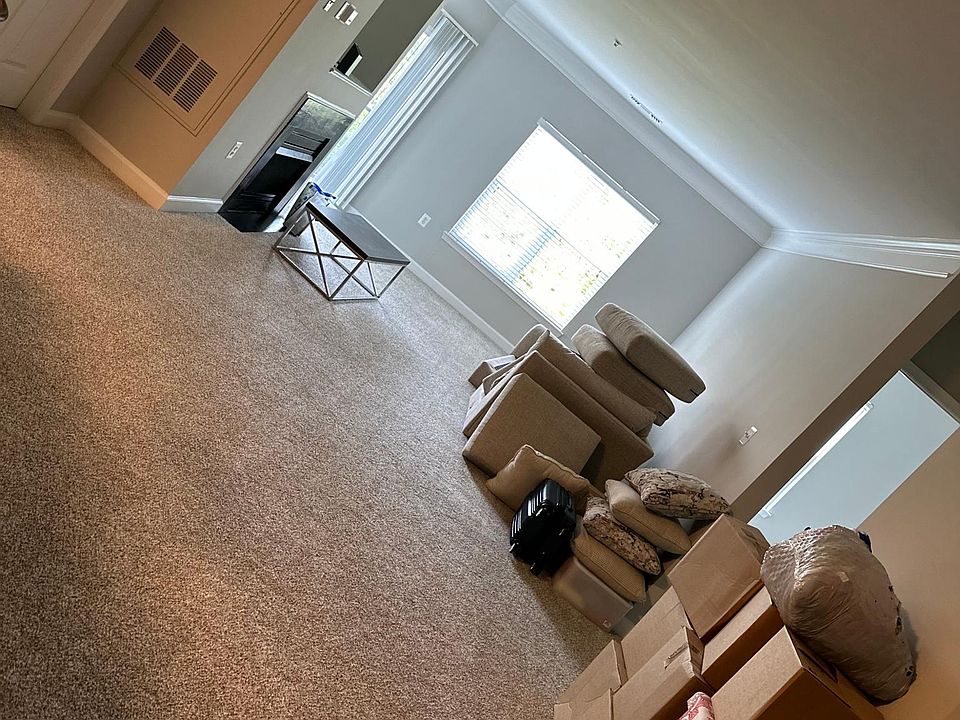 2nd image of 2165 Astoria Cir #303