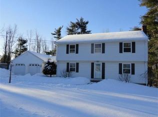 4 Knollwood Rd, Paxton, MA 01612