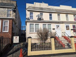 13257 Metropolitan Ave, Jamaica, NY 11418