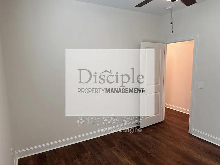 15 Ennis Rd — Photo 32