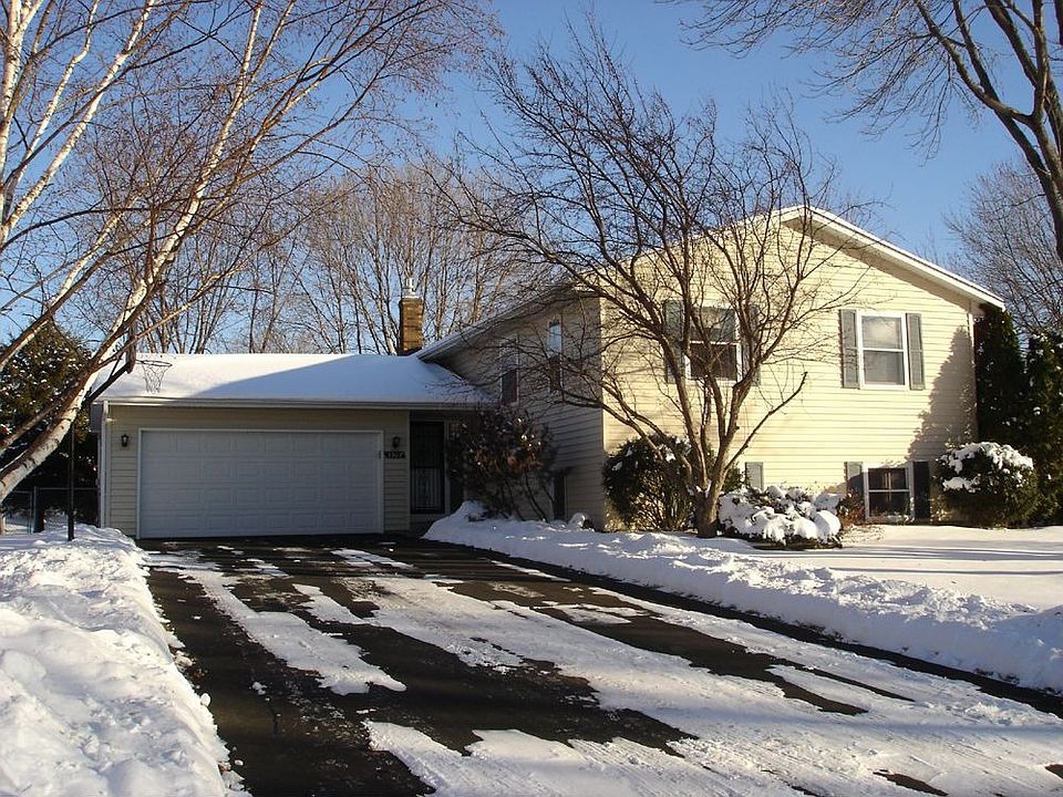 3587 Garden Blvd. N.