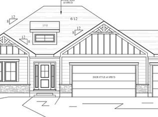 23006 S Foxs Ln, Peculiar, MO 64078