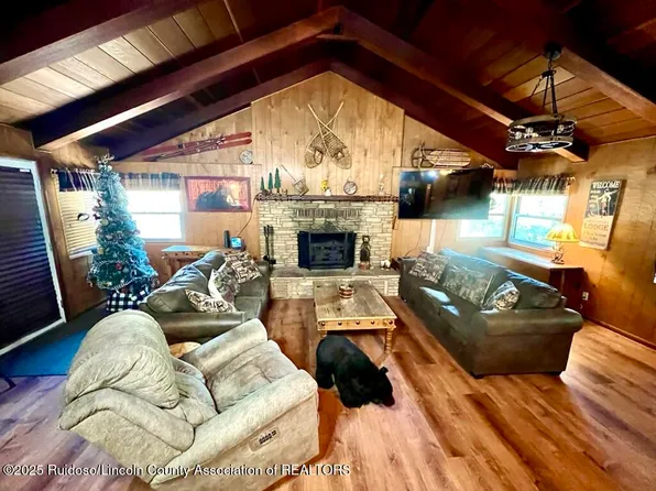 407 3rd St, Ruidoso, NM 88345
