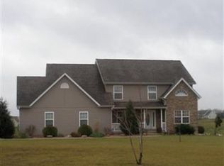 686 W Flint Dr, Hebron, IN 46341