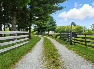 6840 Mosier Rd, Yellow Springs, OH 45387