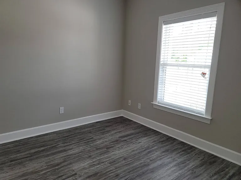 29 Commodore Pl — Photo 9