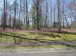 1300 Prestwick Pl, Albemarle, NC 28001