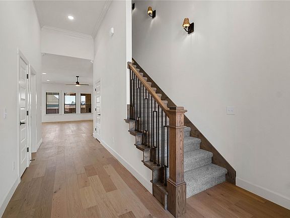 3rd image of 1340 Greyback Ln