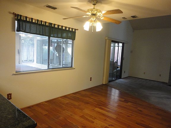 4th image of 7806 Shimmer River Ln