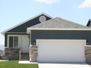 3737 N Downwater St, Eagle Mountain, UT 84005