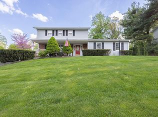 26 Strathmore Dr, New City, NY 10956