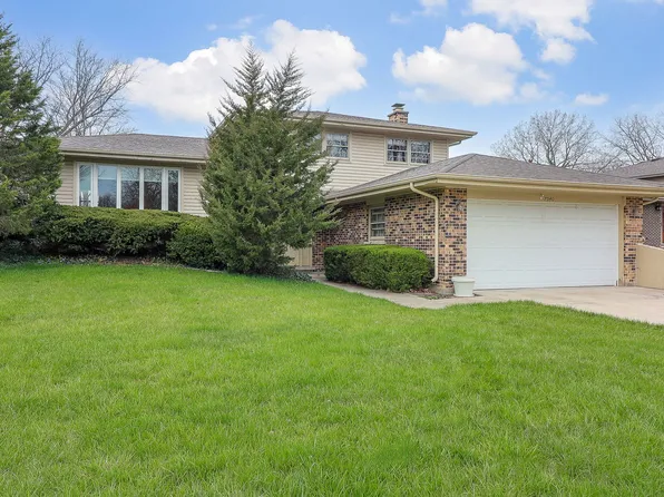 7940 Glen Ln, Darien, IL 60561