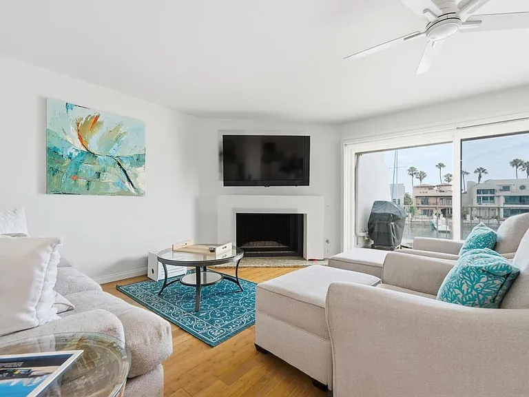 48 Antigua Ct — Photo 6