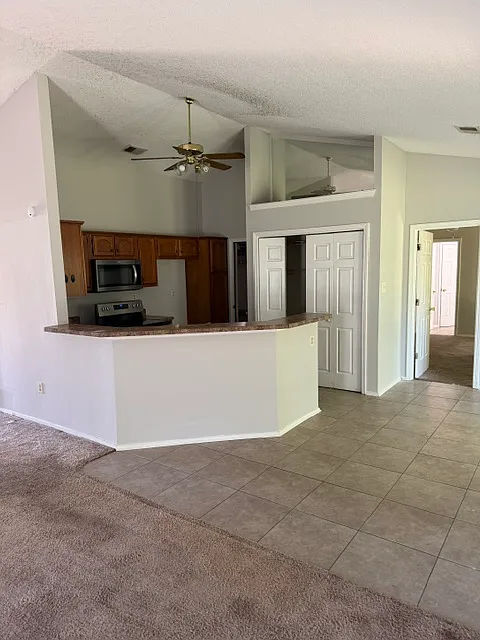 Building Photo - 6601 Coral Way