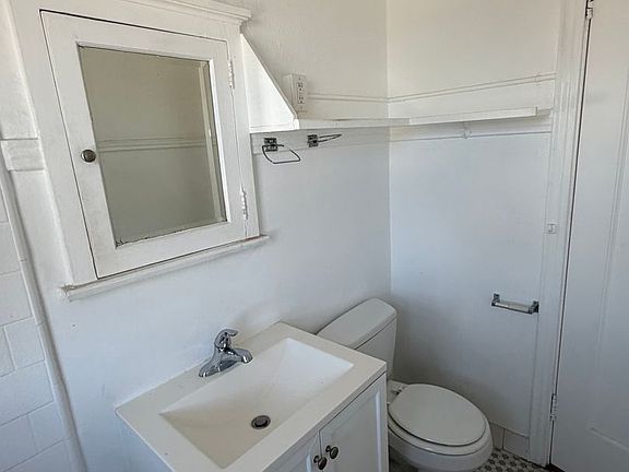 3rd image of 1030 E Ocean Blvd Unit 507