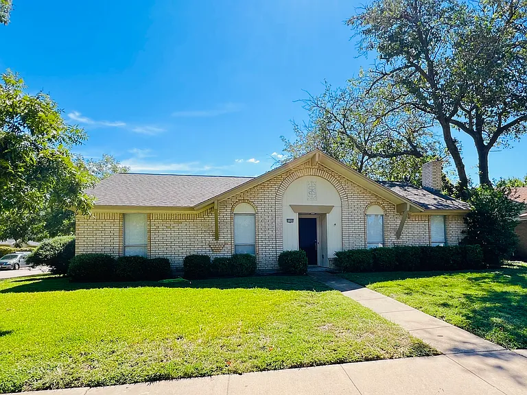 2102 Richwood Dr — Photo 29