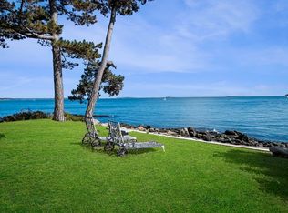 136 Bay View Ave, Salem, MA 01970