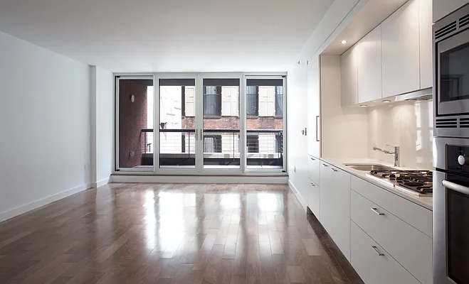 Rented by 84-86 White Street LLC | media 11