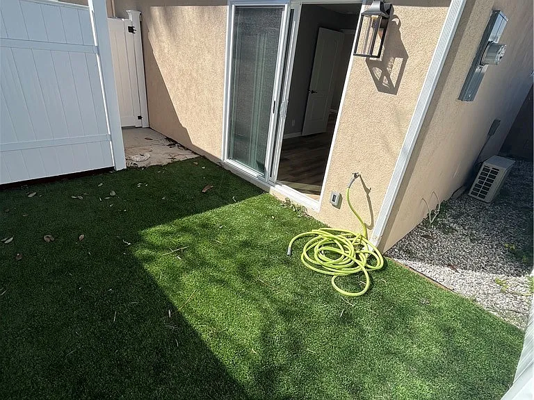 16416 Brighton Ave — Photo 10