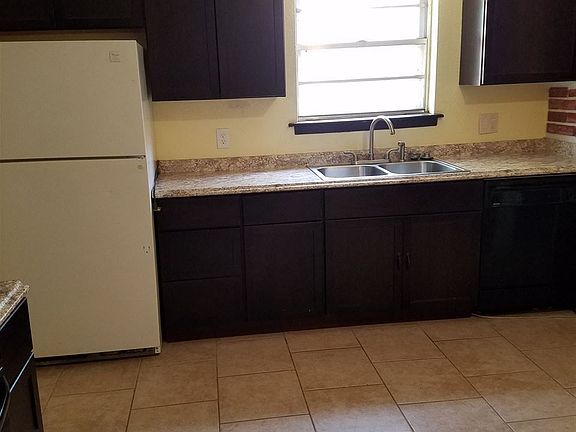 5th image of 6727 NW Compass Dr