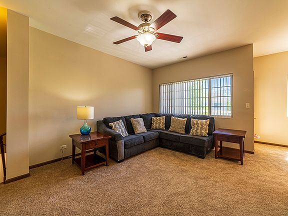 4th image of 86 Creston Cir Unit 86