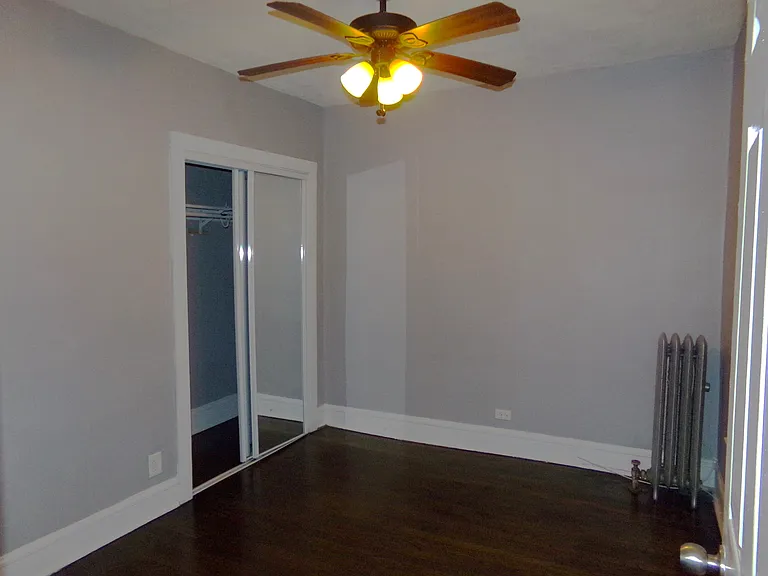 3604 W Sunnyside Ave #2 — Photo 3