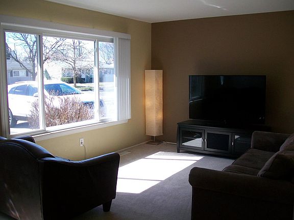 5th image of 2314 Faye Dr