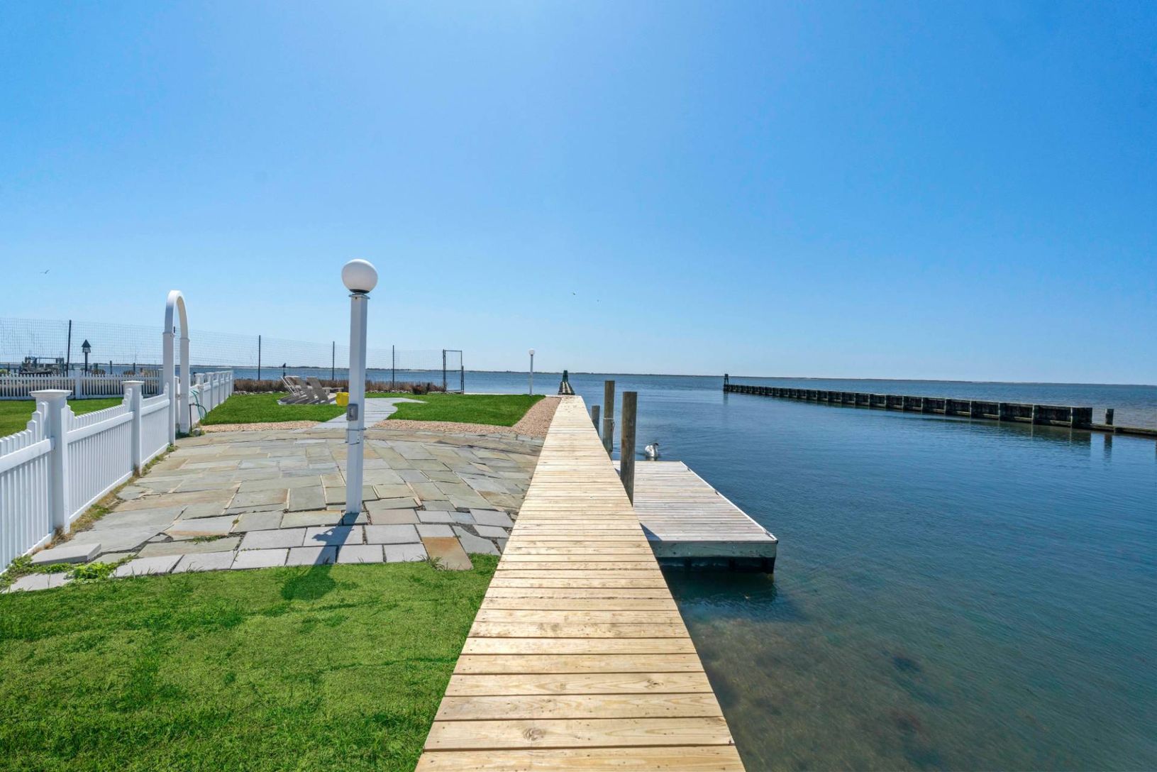  All new Dock and Bulkheading