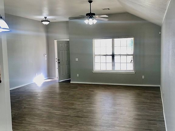2nd image of 233 Spring Creek Rd