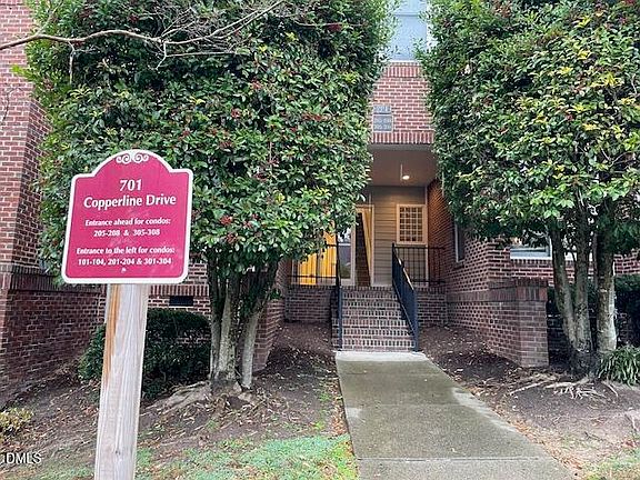 4th image of 701 Copperline Dr Unit 206