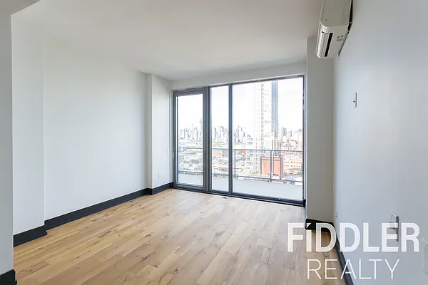 Rented by The KCI Group | media 105