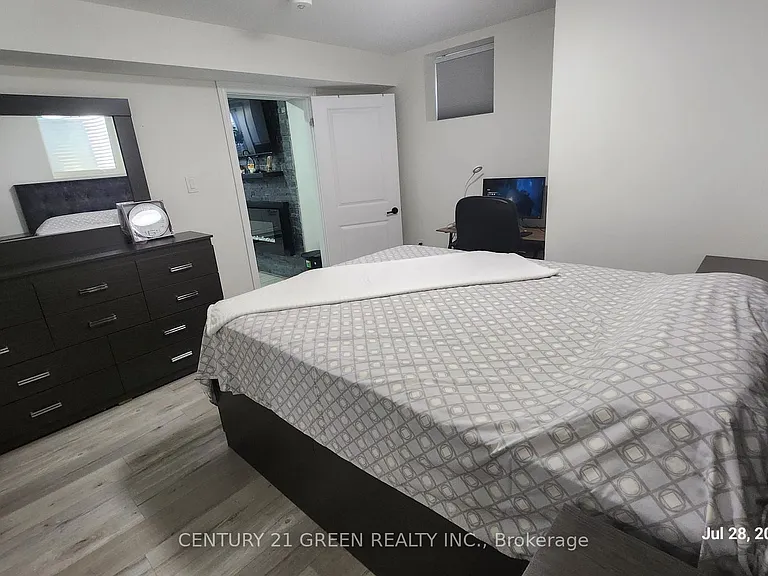 1213 Duignan Cres #BASEMENT — Photo 7
