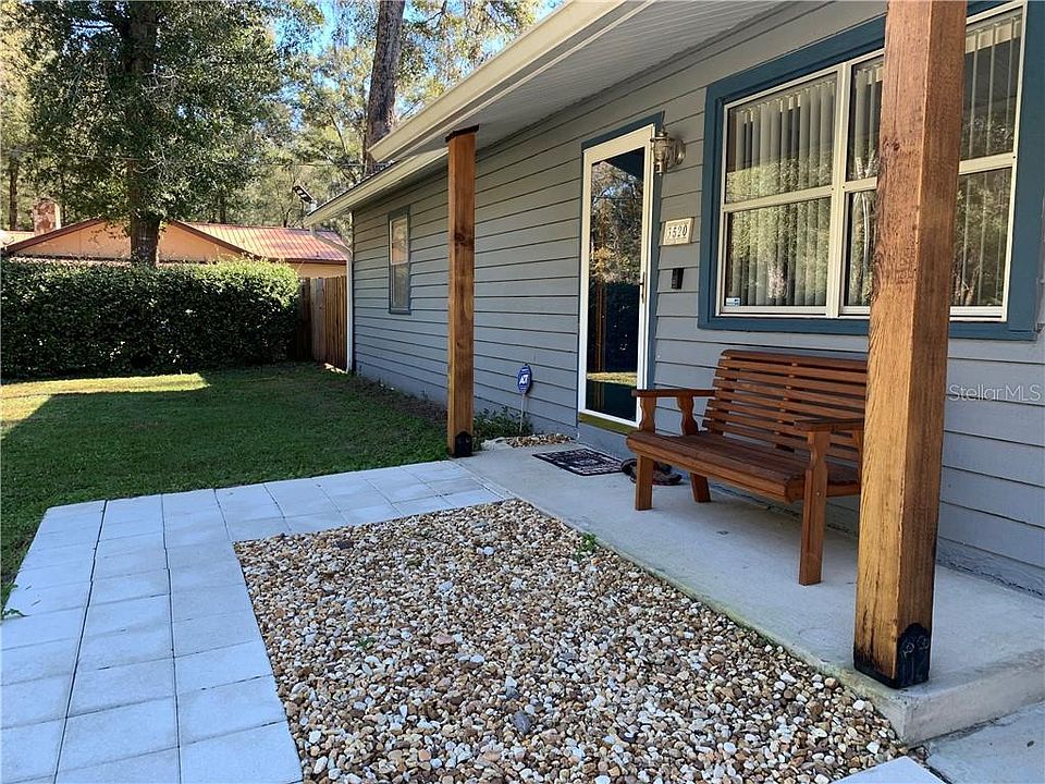 1st image of 3520 SE 131st St