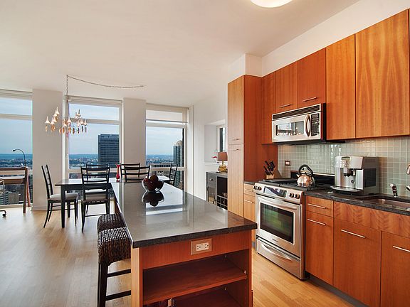 4th image of 11 E 29th St APT 52A