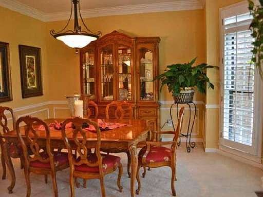 2nd image of 4441 Ormond Trce NE