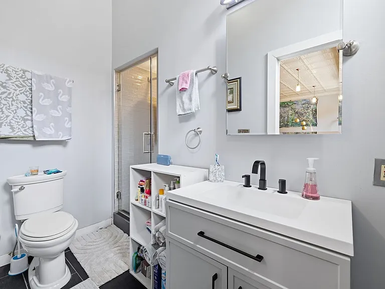 910 Bingham St #A — Photo 22