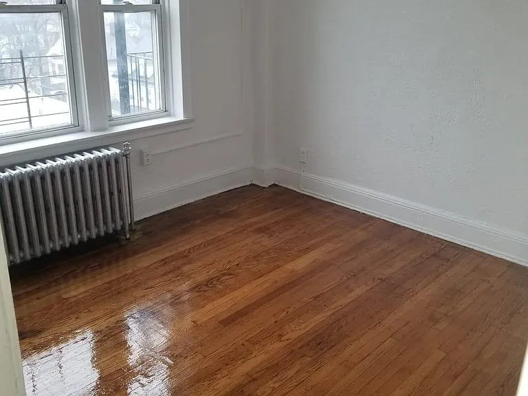 117 Crescent Ave — Photo 5