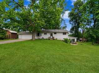 2305 Lakecrest Dr, Mansfield, OH 44903