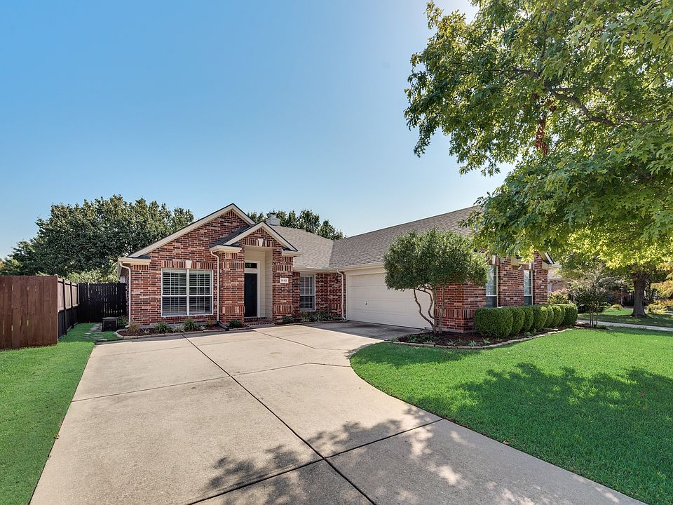 1st image of 1592 Mahogany Dr