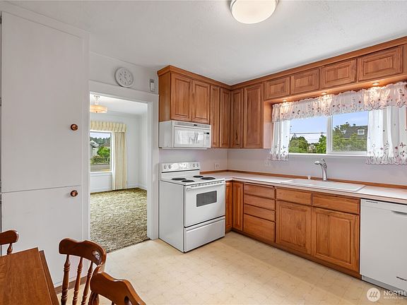 3rd image of 1607 Morgan Street