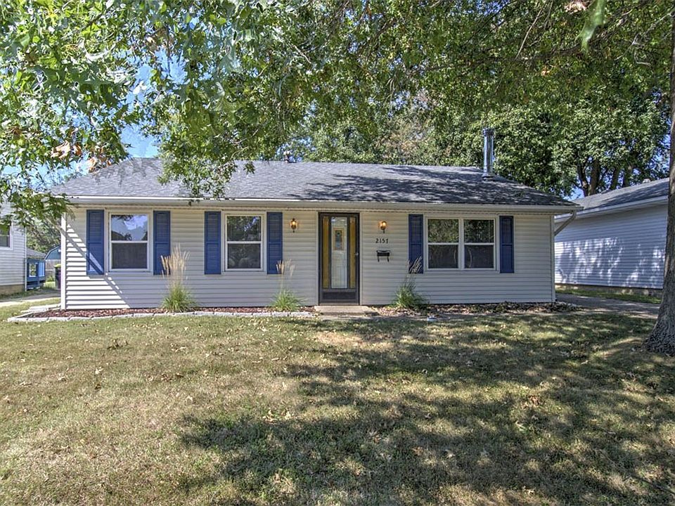 1st image of 2157 N Dennis Ave