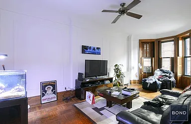 Rented by Bond New York