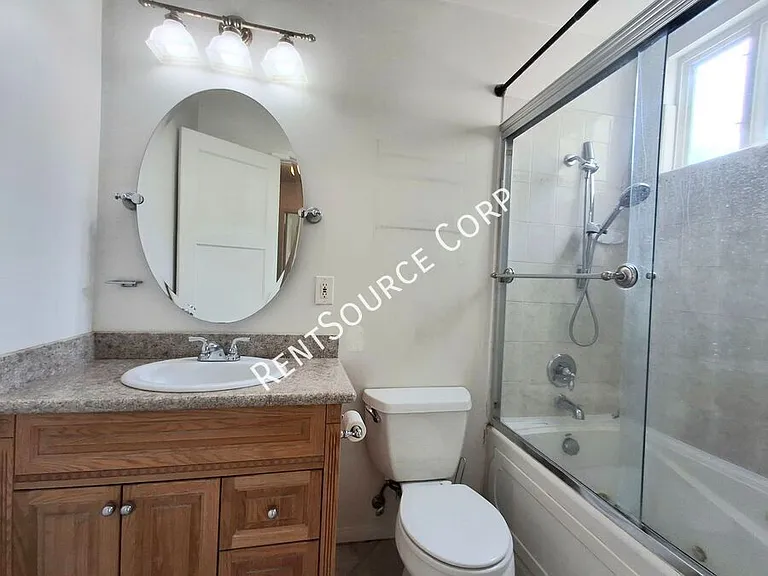 24654 Walnut St — Photo 20