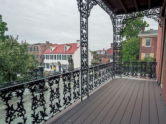 Brand new Timbertech private deck!