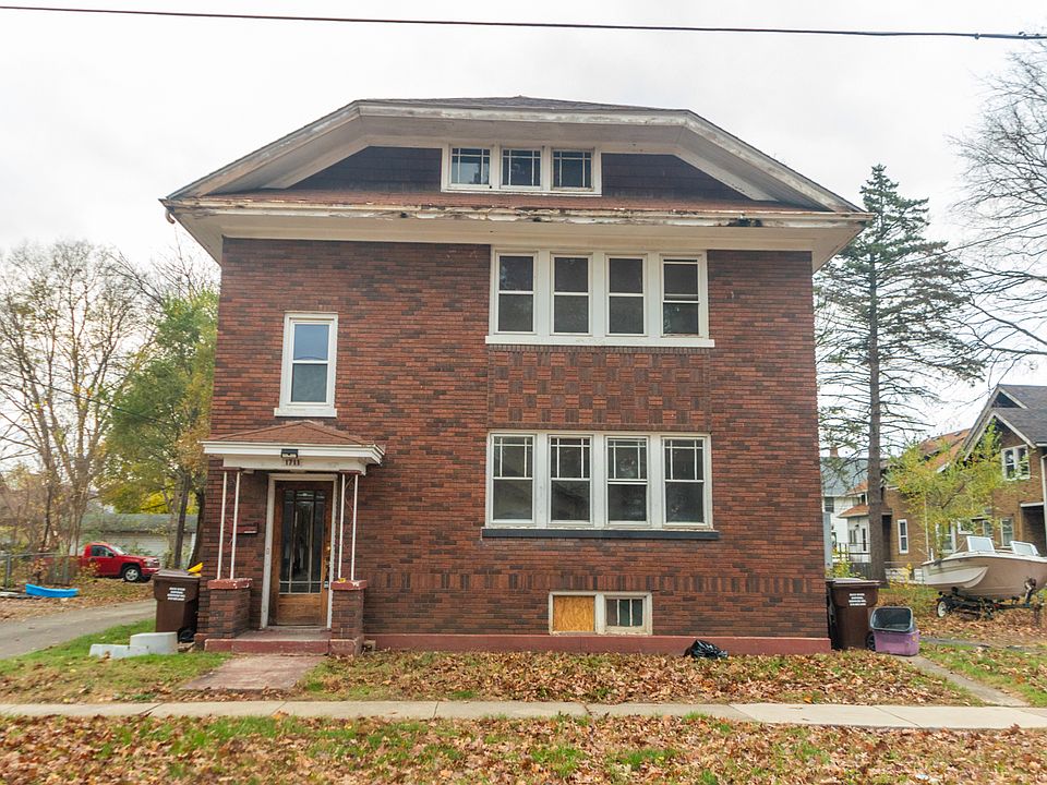 1st image of 1711 10th St