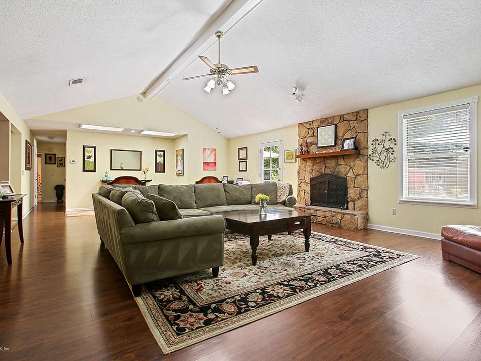 1st image of 12837 Julington Forest Dr E
