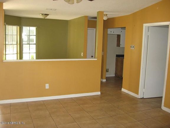 2nd image of 8123 Settlers Landing Trl N